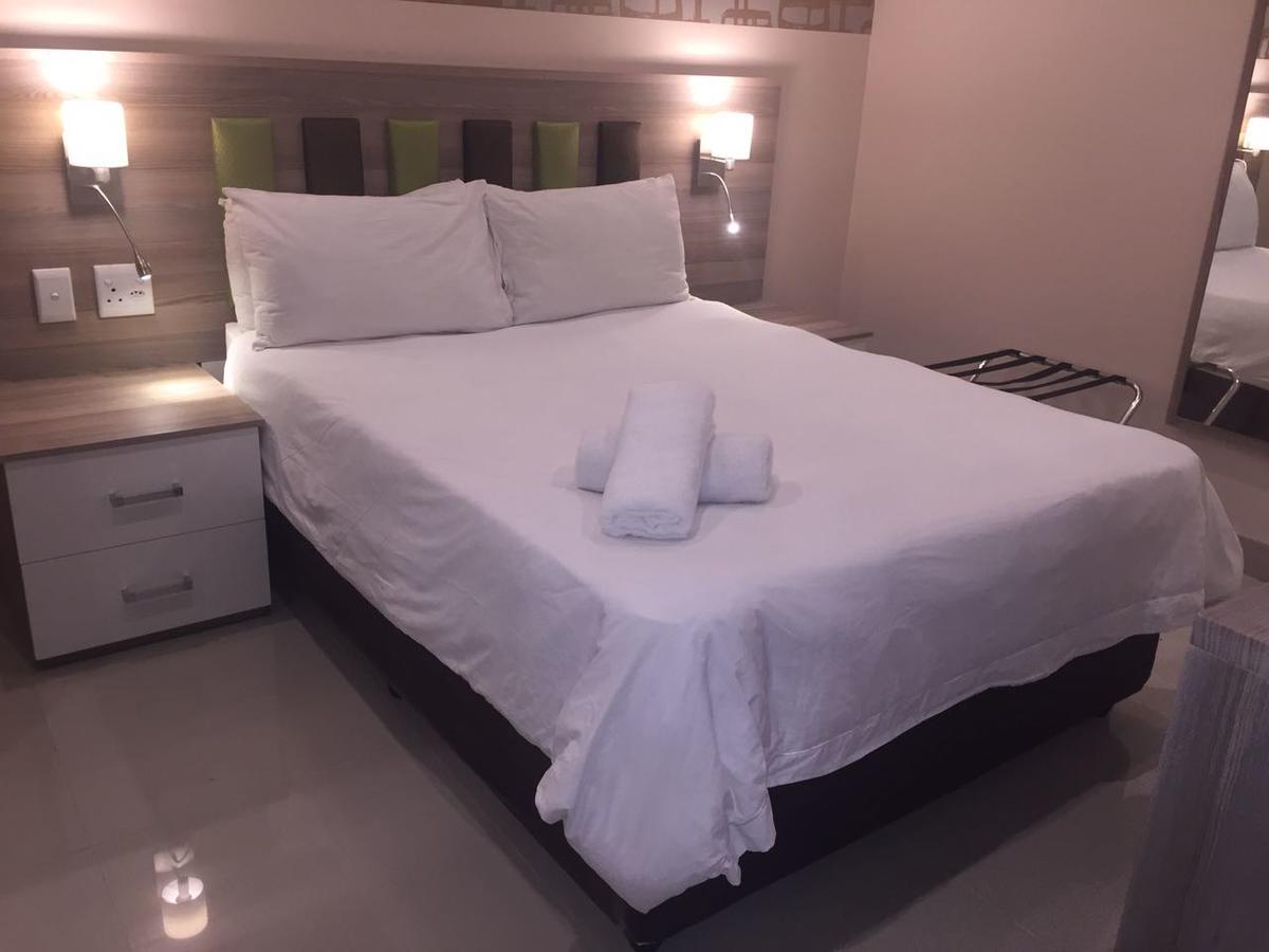 Solrand Hotel Durban Eksteriør billede