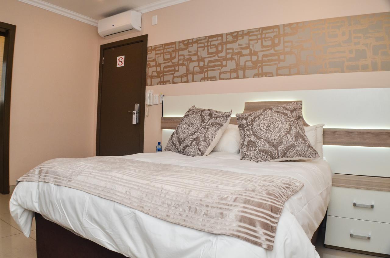 Solrand Hotel Durban Eksteriør billede